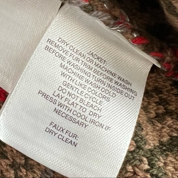 Anne Klein Knit Jacket w/Detachable Fur Collar, Fire Red Size M New w/Tag $159 - Picture 9 of 11